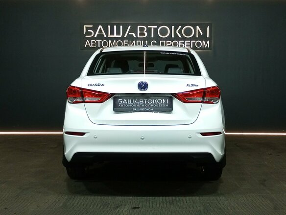 2024 Changan Alsvin, белый - вид 5