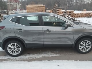 2020 Nissan Qashqai II Рестайлинг, серый, 2400000 рублей, вид 3
