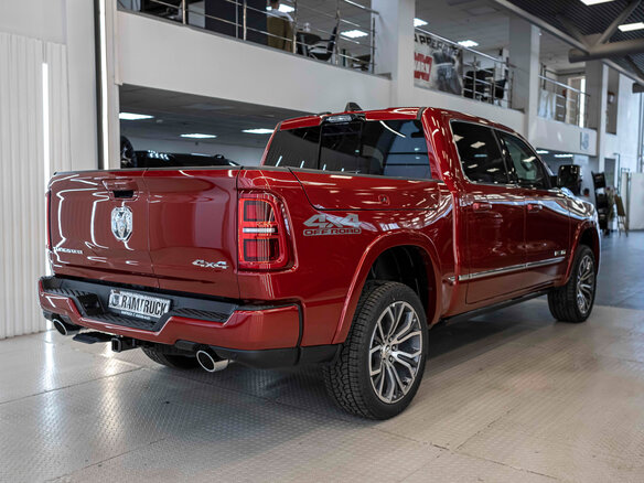 2026 Ram 1500 Crew Cab V Рестайлинг, красный, 10490000 рублей - вид 8