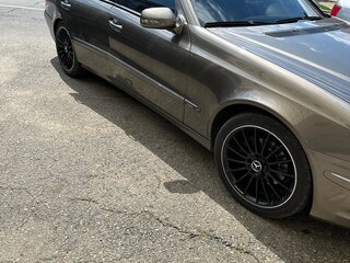 2006 Mercedes-Benz E-Класс 200 III (W211, S211) Рестайлинг, серый, 1400000 рублей, вид 3