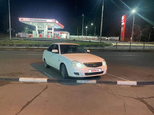 2013 Lada (ВАЗ) Priora I, белый, 370000 рублей - вид 8