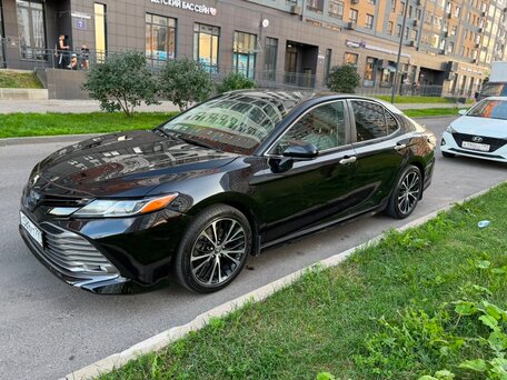 2018 Toyota Camry US Market VIII (XV70), чёрный, 1799000 рублей, вид 2