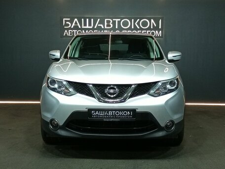2017 Nissan Qashqai II, серебристый, 1835000 рублей, вид 3