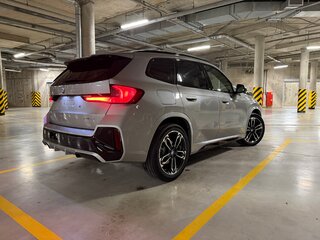 2024 BMW X1 20i xDrive III (U11/U12), серый, 5240000 рублей, вид 5