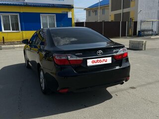 2014 Toyota Camry VII (XV50) Рестайлинг, чёрный, 1950000 рублей, вид 4