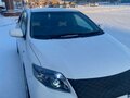 2010 Toyota Corolla Fielder X (E140, E150) Рестайлинг, белый, 850000 рублей - вид 2