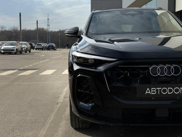 2025 Audi Q5 L III (GU), чёрный, 6490000 рублей - вид 33