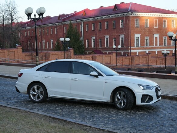 2020 Audi A4 40 TFSI V (B9) Рестайлинг, белый, 2999990 рублей - вид 2