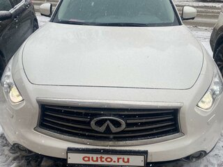 2015 Infiniti QX70, белый, 2150000 рублей, вид 1