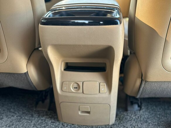2018 Kia Carnival III, белый, 5000000 рублей - вид 15