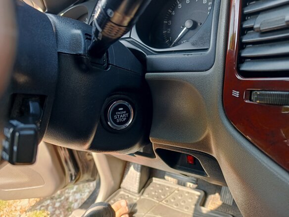 2004 Mitsubishi Pajero III Рестайлинг, чёрный, 1100000 рублей - вид 21
