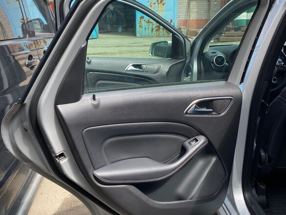2012 Mercedes-Benz B-Класс 180 II (W246), серебристый, 1350000 рублей - вид 9