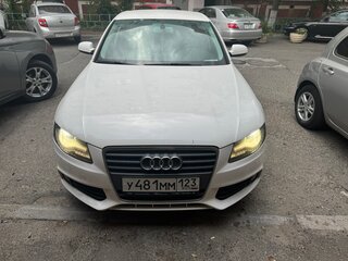 2010 Audi A4 IV (B8), белый, 1300000 рублей, вид 1
