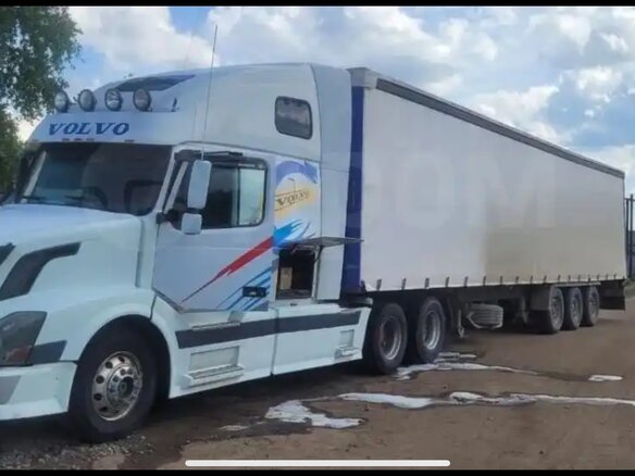 2003 Volvo VNL, белый, 2200000 рублей - вид 18