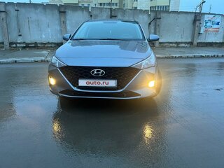 2020 Hyundai Solaris II Рестайлинг, серый, 1550000 рублей, вид 1