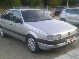 1991 Volkswagen Passat B3, серебристый, 300000 рублей, вид 2