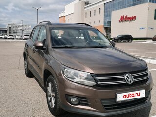 2016 Volkswagen Tiguan I Рестайлинг, коричневый, 1270000 рублей, вид 2