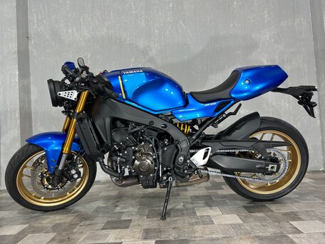 2022 Yamaha XSR900, синий, 1039000 рублей, вид 2