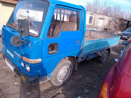 1986 Nissan Atlas, синий, 380000 рублей, вид 2
