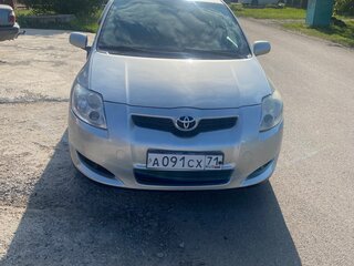 2007 Toyota Auris I, серебристый, 600000 рублей, вид 2