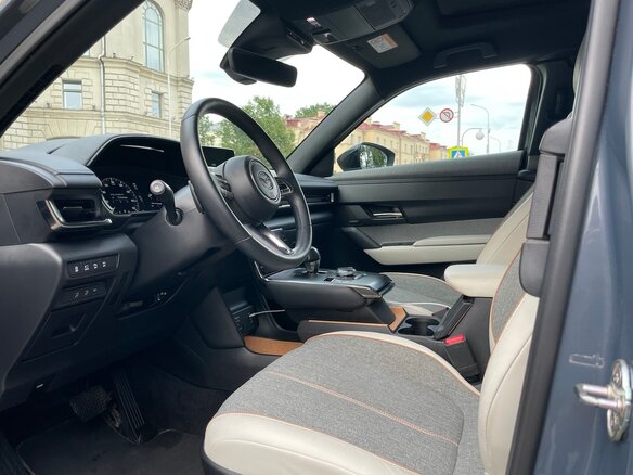 2020 Mazda MX-30 I, серый, 1900000 рублей - вид 5