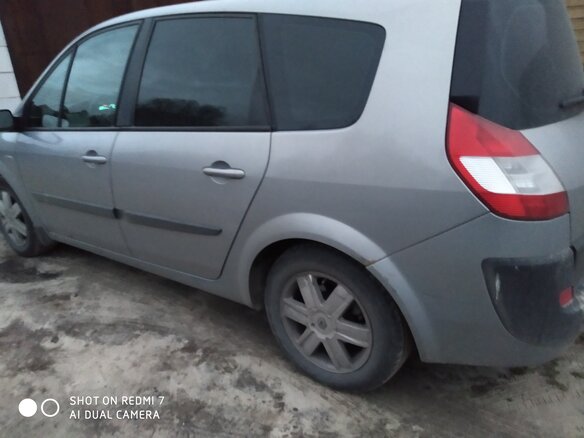 2005 Renault Scenic II, бежевый - вид 1