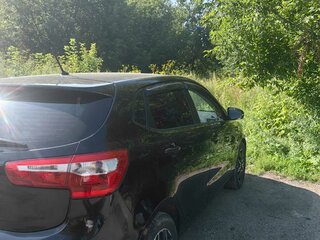 2012 Kia Rio 4-speed III, чёрный, 999999 рублей, вид 2