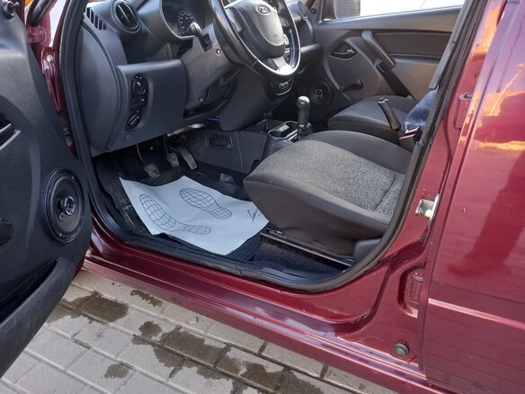 2013 Lada (ВАЗ) Granta I, серебристый, 265000 рублей - вид 15