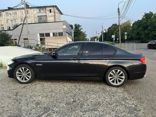 2016 BMW 5 серии 520i VI (F10/F11/F07) Рестайлинг, серый, 2400000 рублей, вид 3