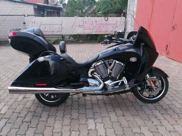 2013 Victory Vision Tour, чёрный, 1018858 рублей - вид 1