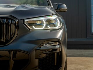 2020 BMW X5 30d IV (G05/G18), чёрный, 9500000 рублей, вид 4