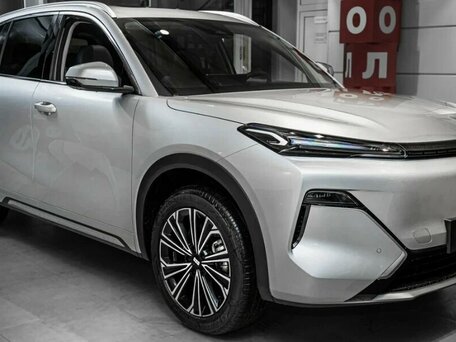 Geely EX5 Гибрид