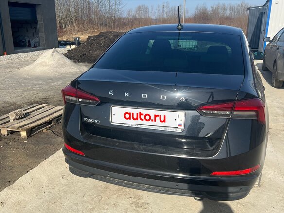 2020 Skoda Rapid II, чёрный, 1460000 рублей - вид 2