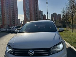 2017 Volkswagen Polo V Рестайлинг, белый, 1500000 рублей, вид 5