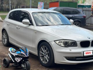 2010 BMW 1 серии 116i I (E81/E82/E87/E88) Рестайлинг, белый, 930000 рублей, вид 1