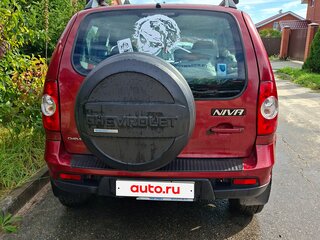 2012 Chevrolet Niva I Рестайлинг, красный, 560000 рублей, вид 5