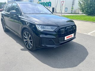 2021 Audi Q7 45 TDI II (4M) Рестайлинг, чёрный, 7506920 рублей, вид 1