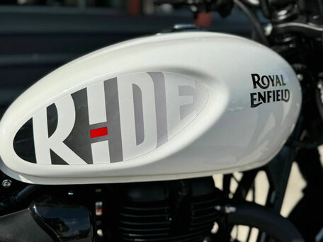 2026 Royal Enfield Hunter, белый, 432000 рублей, вид 3