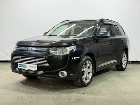 Mitsubishi Outlander III