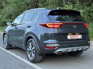 2021 Kia Sportage IV Рестайлинг, серый, 2500000 рублей, вид 4
