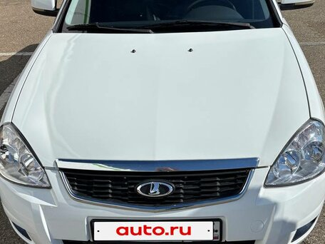 2011 Lada (ВАЗ) Priora I, белый, 350000 рублей, вид 2