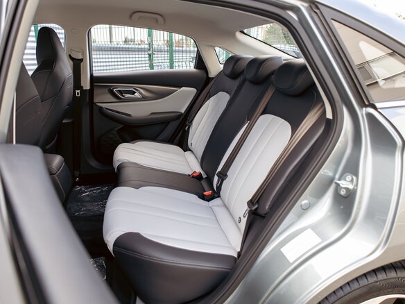 2025 BAIC U5 Plus, серый, 2556000 рублей - вид 16