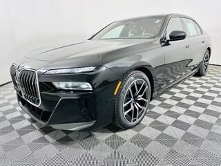 2025 BMW i7 xDrive60 I (G70), чёрный, 15365951 рублей, вид 1