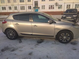 2012 Renault Megane III, бежевый, 710000 рублей, вид 2