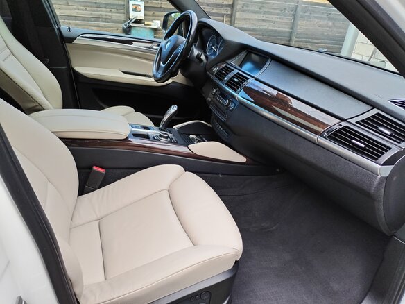 2012 BMW X6 35i 8-speed I (E71), белый, 2500000 рублей - вид 4