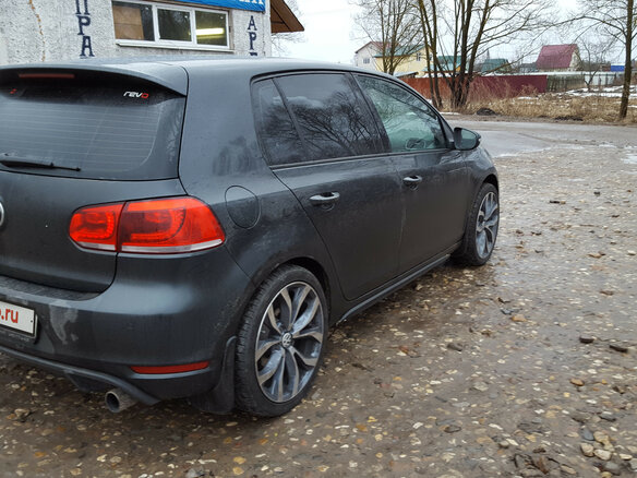 2012 Volkswagen Golf GTI VI, серый - вид 2
