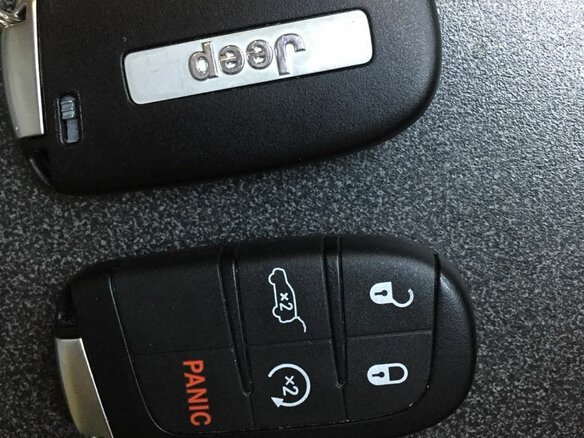 2014 Jeep Grand Cherokee IV (WK2) Рестайлинг, белый - вид 28