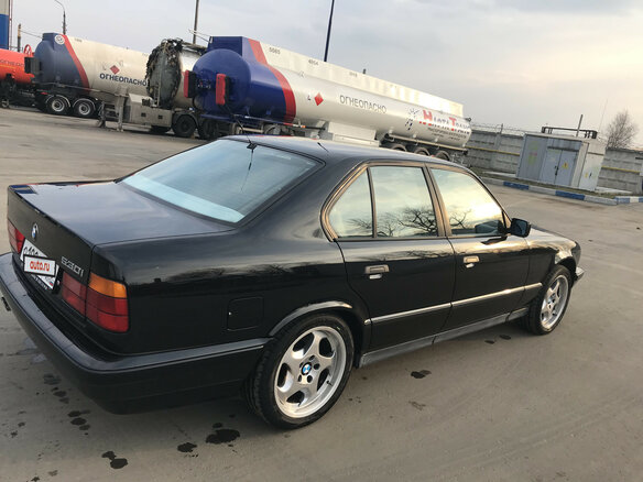 1993 BMW 5 серии 530i III (E34), чёрный - вид 6