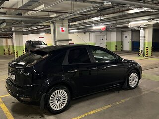 2011 Ford Focus II Рестайлинг, чёрный, 650000 рублей, вид 4