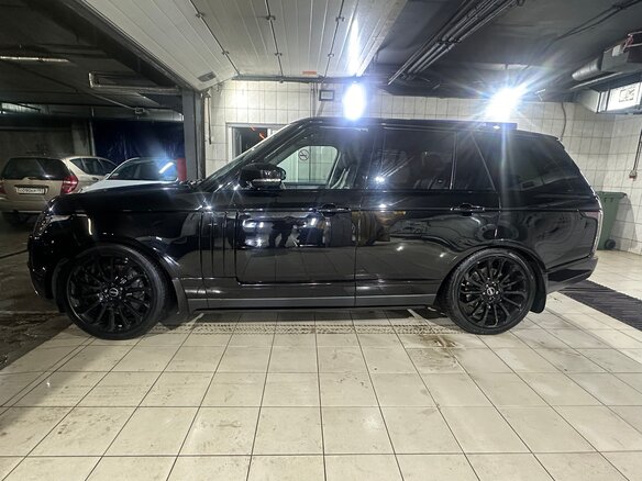 2014 Land Rover Range Rover IV, чёрный - вид 9
